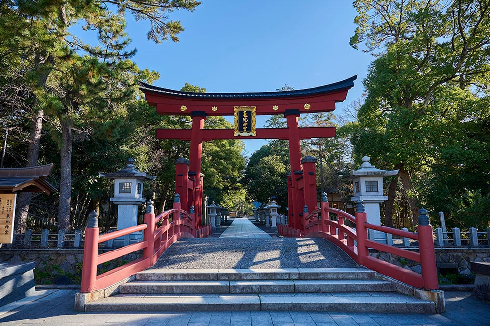 格式高い天皇神社・最強パワースポット 氣比神宮