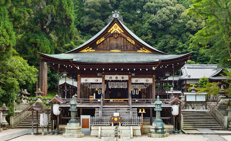 日本三大八幡宮・最強開運パワースポット神社 日牟禮八幡宮